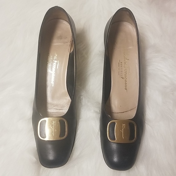 Salvatore Ferragamo Boutique Womens Leather Shoes - Picture 4 of 6